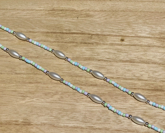 Pastel silver seed bead chain