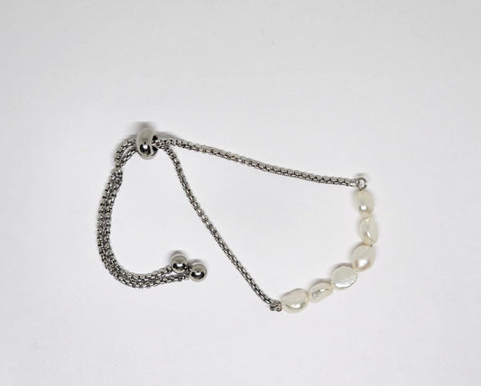 Adjustable Silver Pearl Bracelet